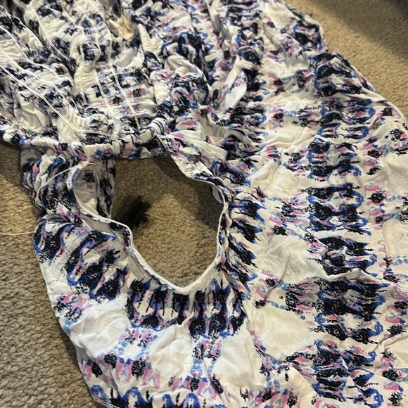 Stylish Multicolor Tassel off the shoulder top - Picture 4 of 4